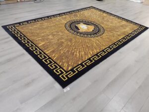 Tufted wool rug