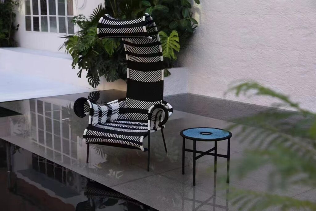 outdoor patio chair
